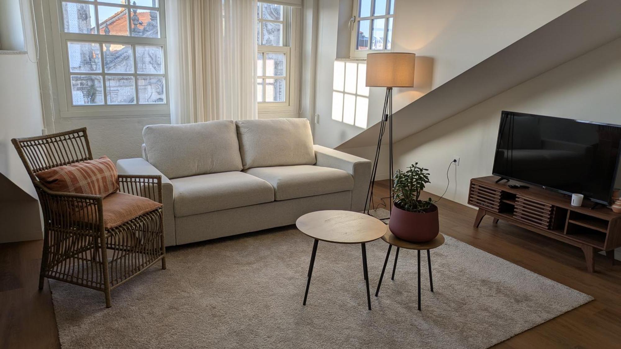 Apartment Carmo *